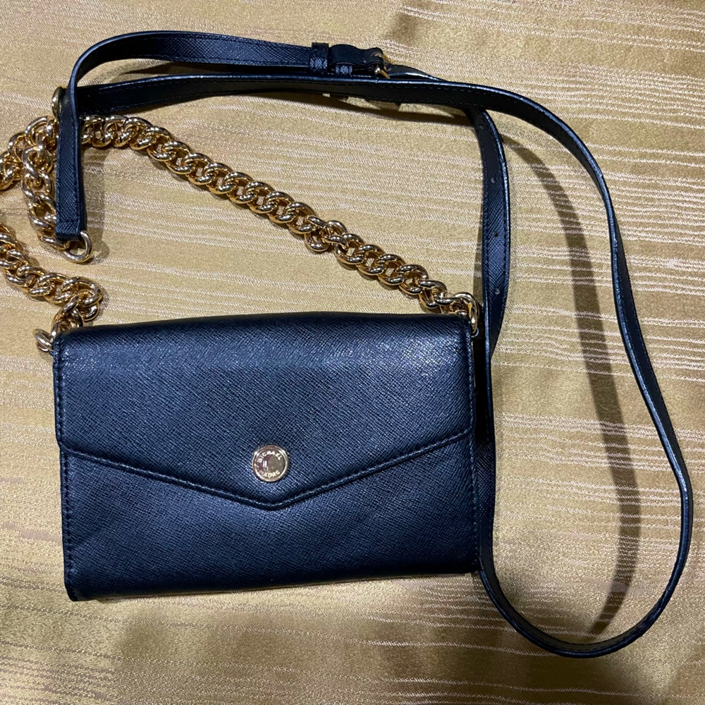 Michael Kors crossover bag with gold chain straps
